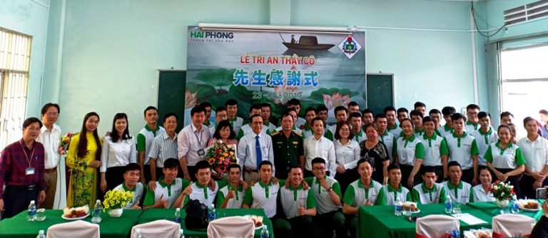 Hải Phong Cần Thơ: Đong đầy cảm xúc lễ tri ân thầy cô