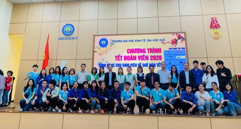 TẾT SUM VẦY CÙNG HẢI PHONG