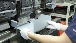CHƯƠNG TRÌNH KANEKO MEGANE VẬN HÀNH MÁY GIA CÔNG TRUNG TÂM, MÁY KHẮC CN VÀ CÁC MÁY GIA CÔNG CHUYÊN DỤNG; THỰC HIỆN BẢO TRÌ, KIỂM TRA THIẾT BỊ; QUẢN LÝ CHẤT LƯỢNG SẢN PHẨM GIA CÔNG; CÙNG CÁC CÔNG ĐOẠN GIA CÔNG KĨ THUẬT NHƯ ĐÁNH BÓNG BUFF TẠI NHẬT BẢN