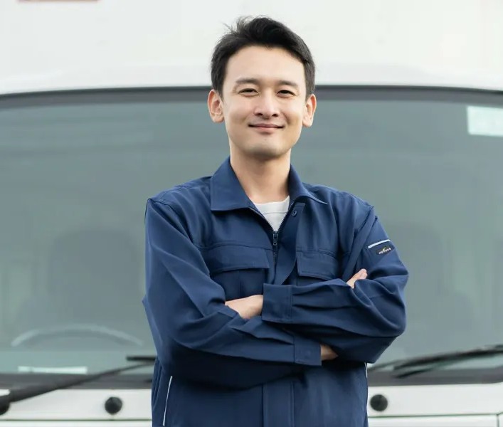 Tokutei lái xe vận chuyển hàng hóa tại Nhật Bản