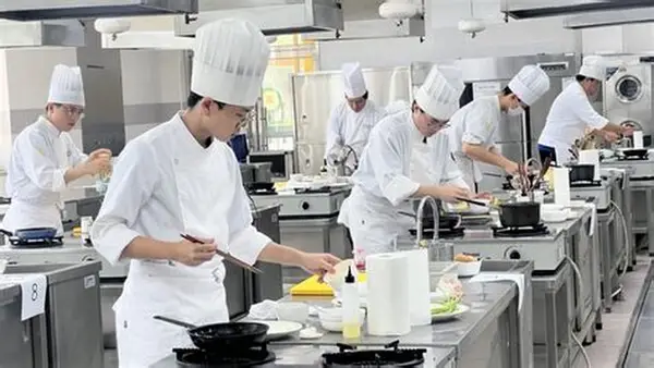 CHƯƠNG TRÌNH FUJI SANGYO CHẾ BIẾN THỰC PHẨM NHẬT BẢN