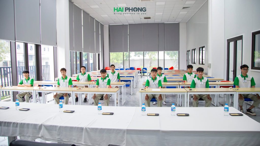 Học viên Hải Phong trong quá trình chuẩn bị hồ sơ trước khi sang Nhật