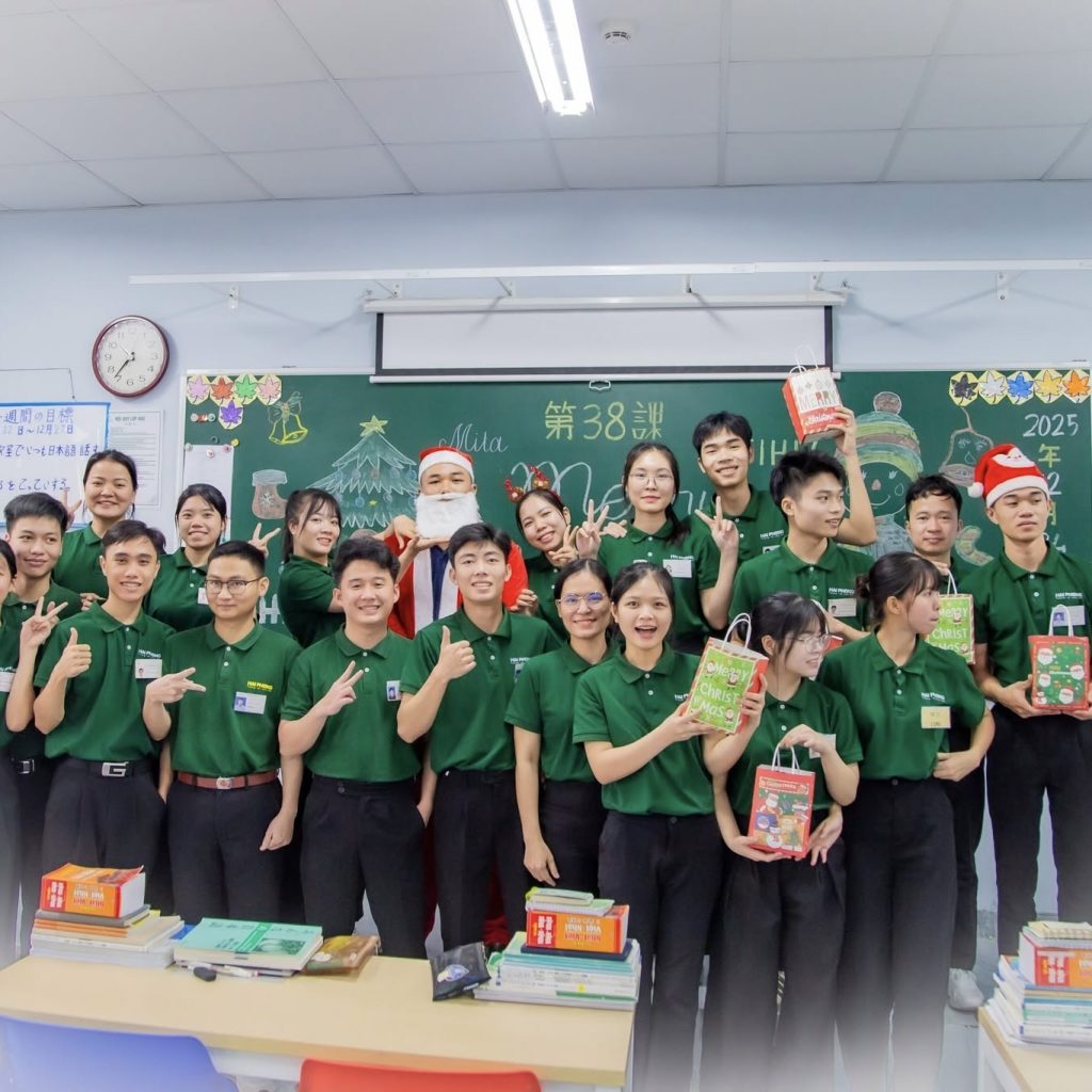 Không khí giáng sinh trong lớp học tại Hải Phong MTV