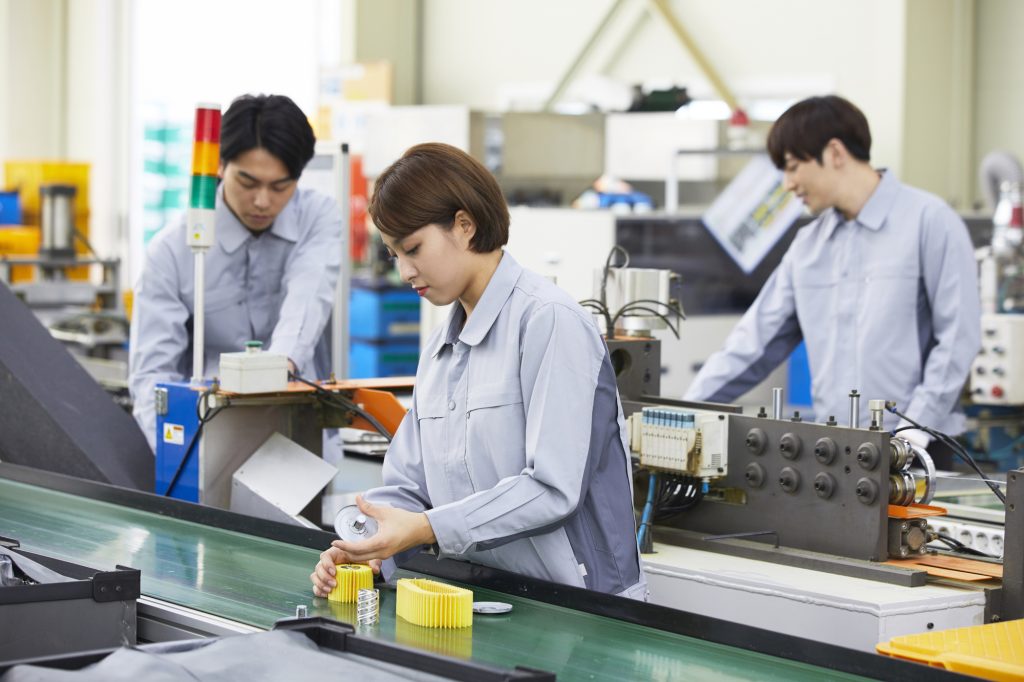  Những Thách Thức Thực Tế Cần Đối Mặt Khi Đứng Máy Đóng Gói