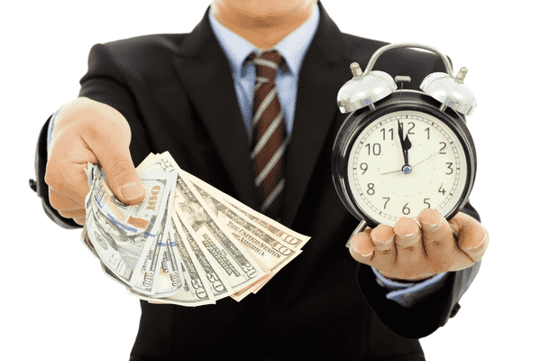 Khi Doanh Nghiệp Trả Lương Chậm: Người Lao Động Nên Kiểm Tra Và Phản Hồi Ra Sao Năm 2026?