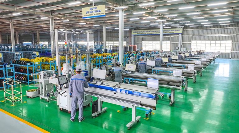 Sản Xuất Dây Điện Ô Tô Tại Nhật Làm Những Công Việc Gì?
