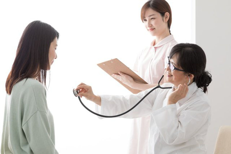 Nghỉ ốm ở Nhật có giống nghỉ phép có lương không?