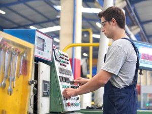 CHƯƠNG TRÌNH MUNDSCHENK VẬN HÀNH MÁY IN TẠI CHLB ĐỨC